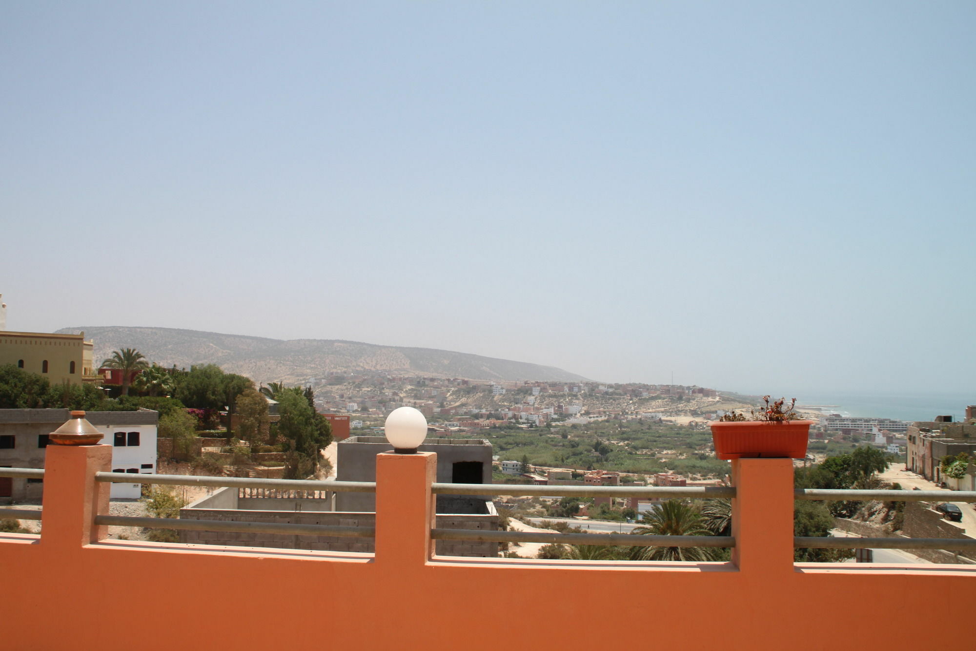 Atlantica Ifri Bed & Breakfast Tamraght ภายนอก รูปภาพ